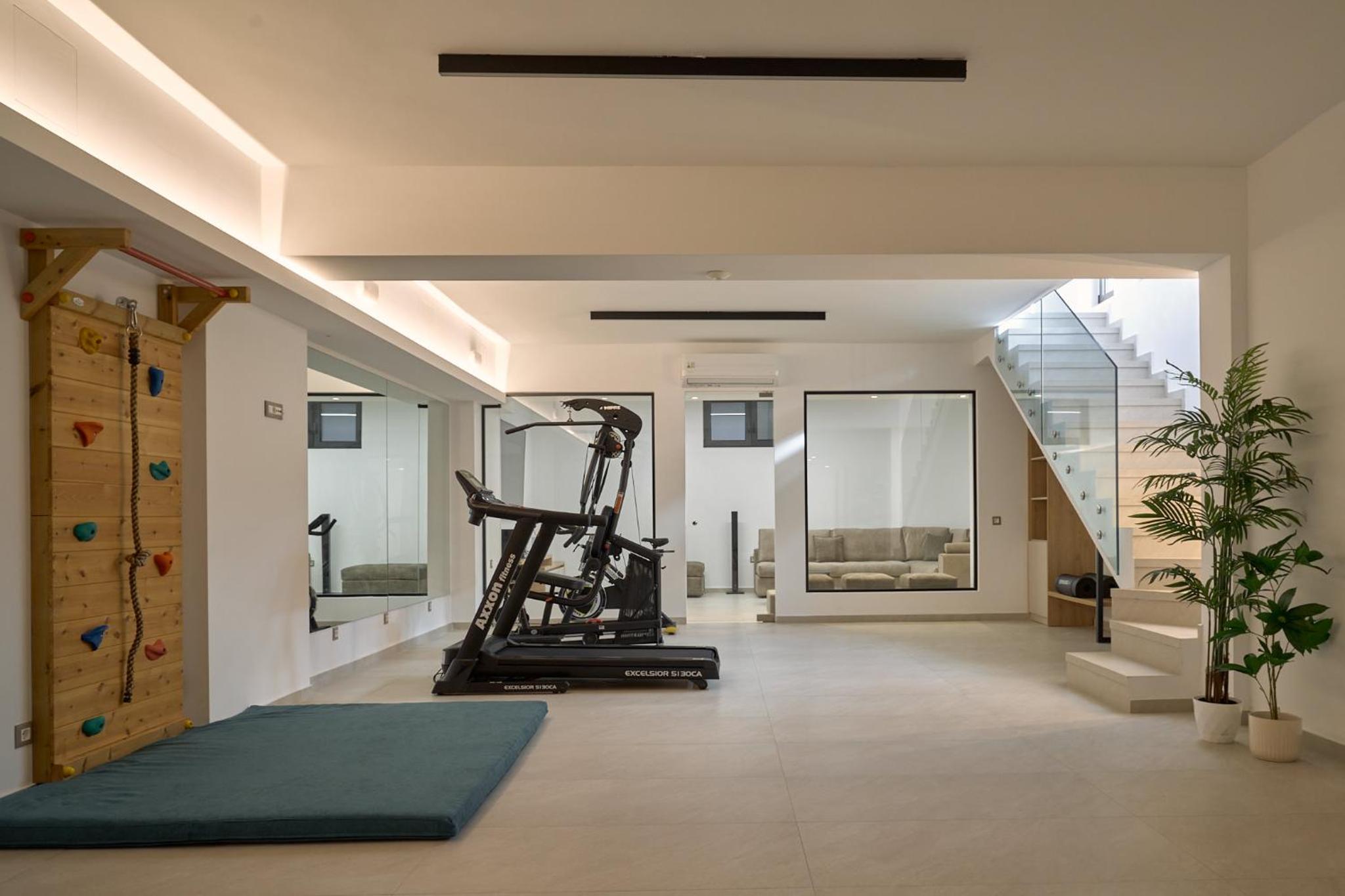 Indoor Gallery